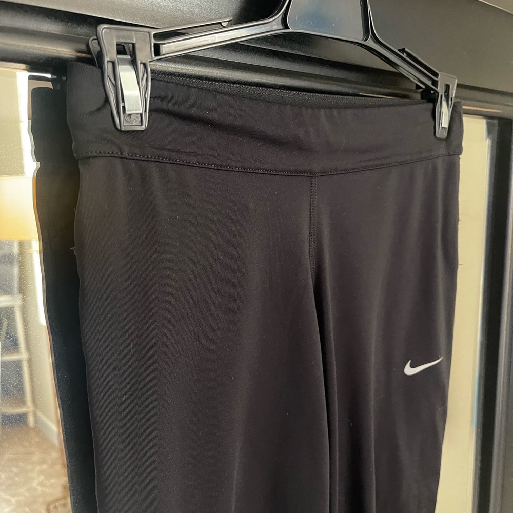 Nike Dri-Fit Run Fast Live Fearless Cropped Leggings Size Small - Picture 2 of 7